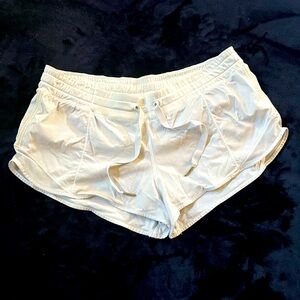 White older style lululemon shorts - sz 6 (would say fit more like an 8)